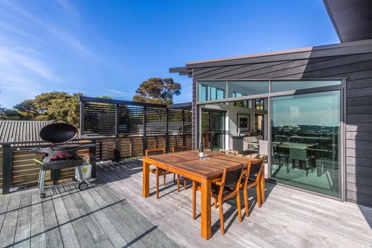 Taonga With Sea Views By Waiheke Unlimited Villa Oneroa Eksteriør billede