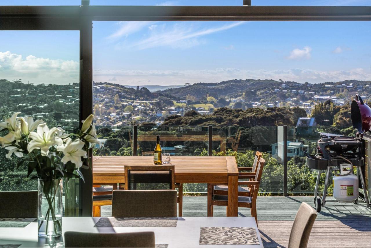 Taonga With Sea Views By Waiheke Unlimited Villa Oneroa Eksteriør billede